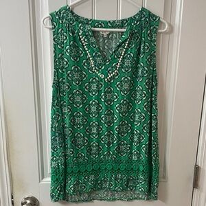 Green Crown & Ivy Sleeveless Top
